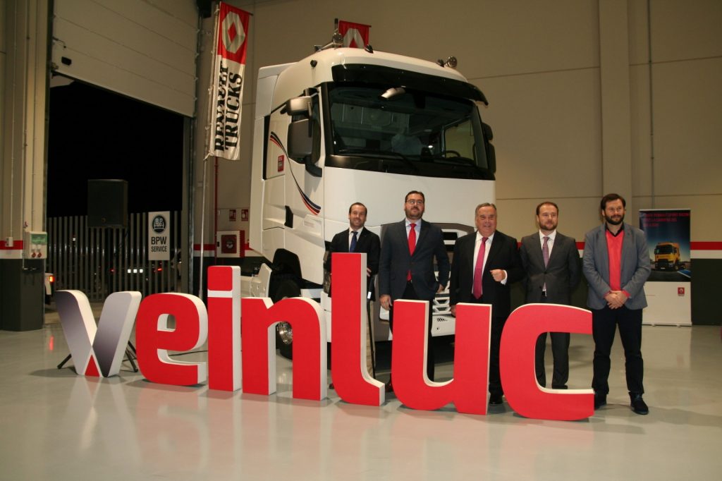 Inauguración concesionario taller Renault Trucks | @claveeconomica