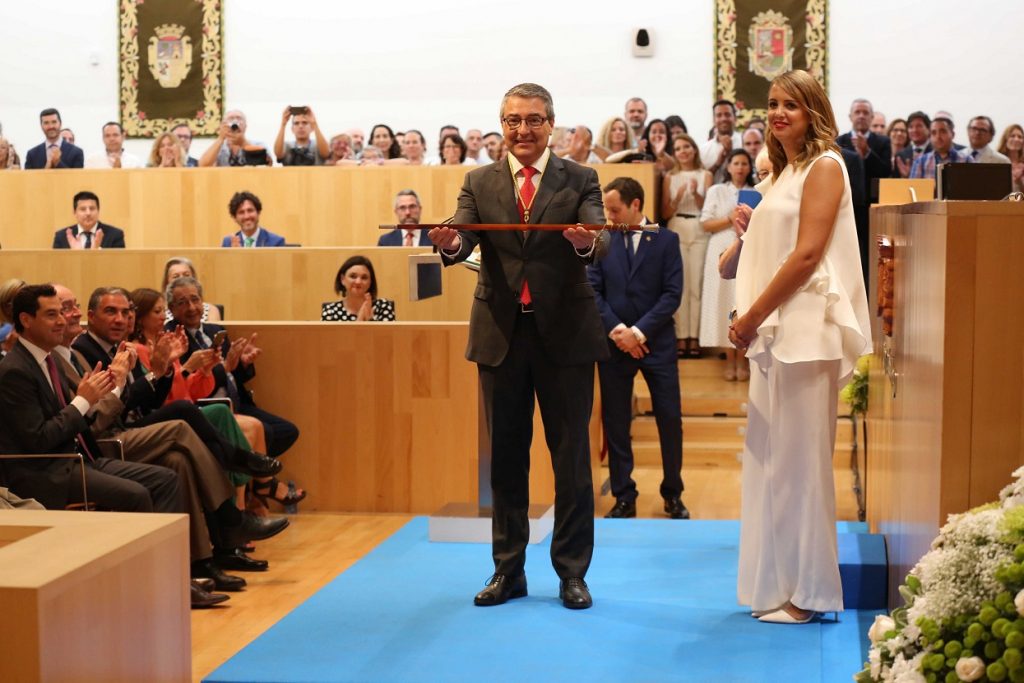 investidura Francisco Salado presidente Diputación Málaga