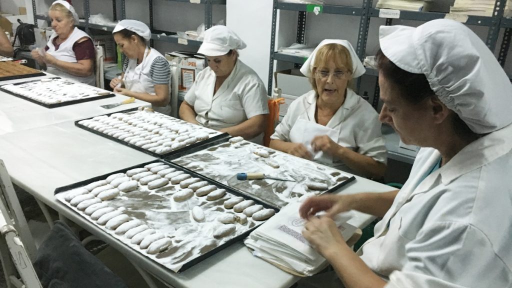 trabajadoras La Perla Antequera | @Clave_Economica