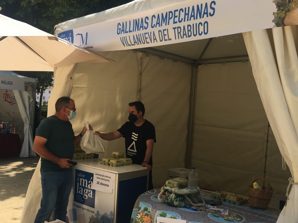 Feria-Sabor-Malaga-Gallinas-Campechanas