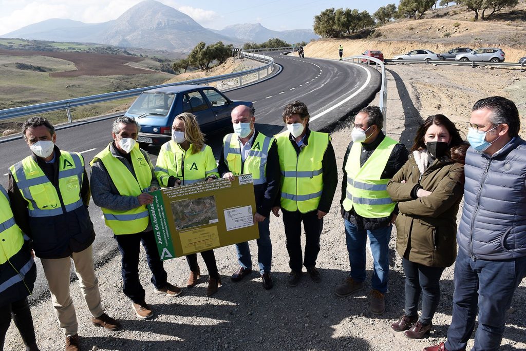 visita consejera Fomento obras carretera A-343 entre Antequera y Valle de Abdalajís (febrero 2022) (2)
