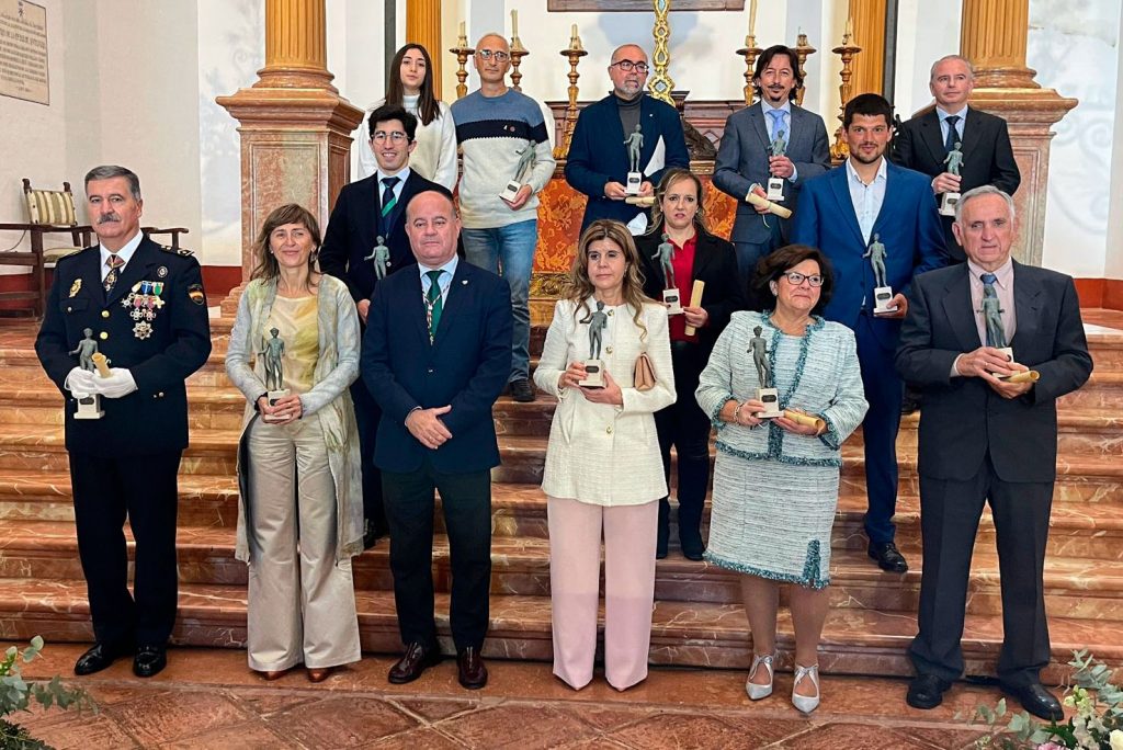foto familia premiados Efebo de Antequera (febrero 2022)