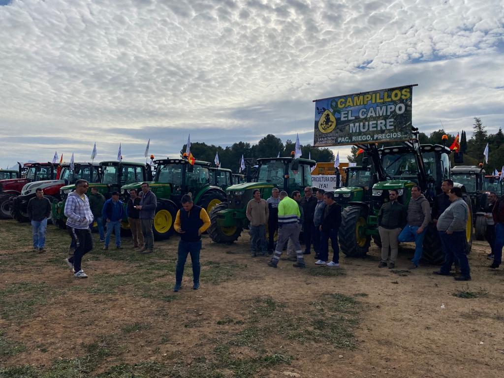 tractorada protesta sector agrario Antequera (marzo 2022) (2)