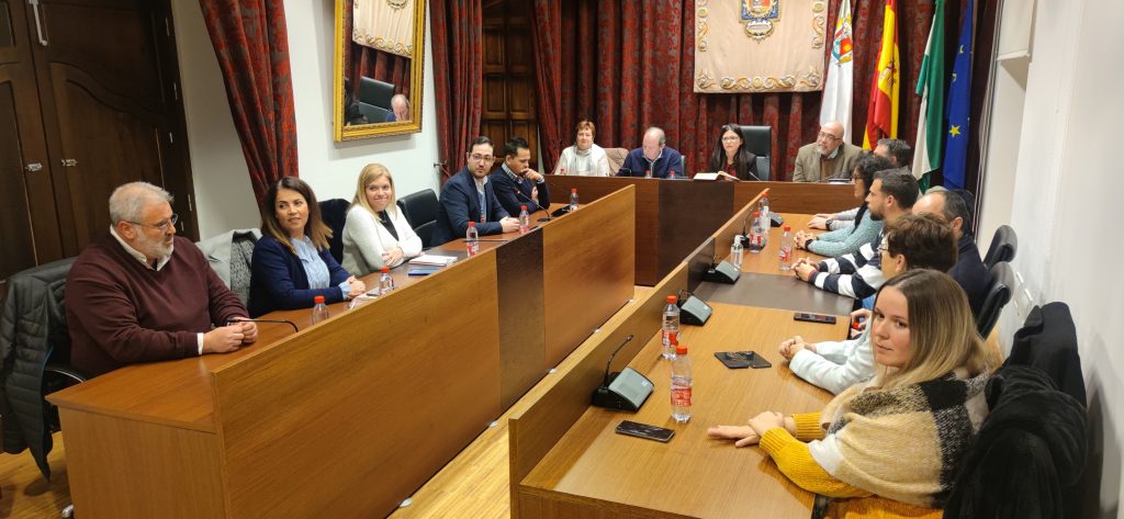 Pleno renovado del Ayuntamiento de Archidona tras la toma de posesión del edil Pablo Garrido